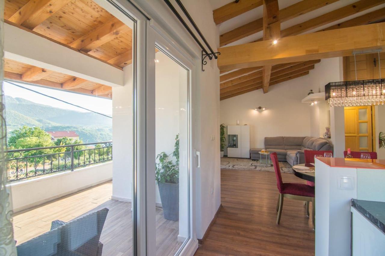 Village Holiday Apartman With Heated Pool Maslina Kostanje Екстер'єр фото